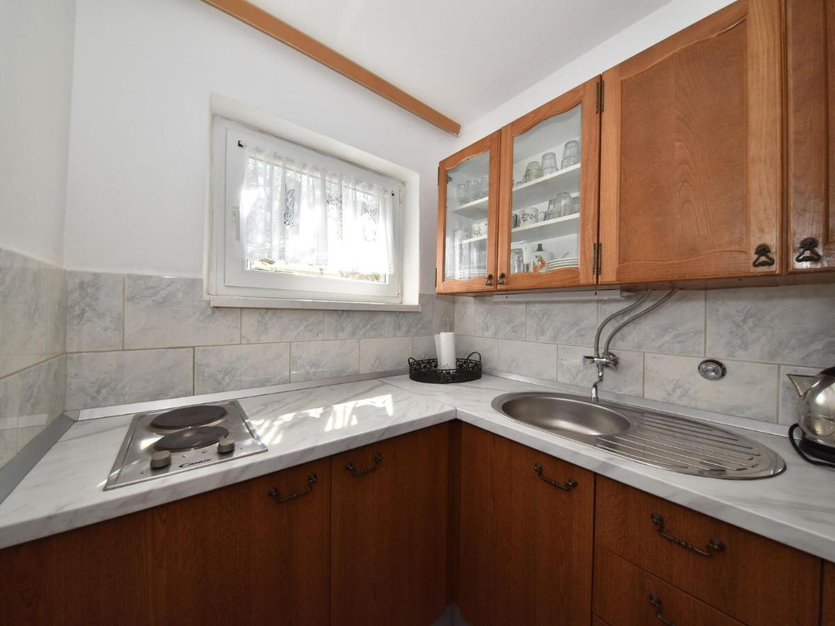 Traditional Apartment In Zadar With Garden Экстерьер фото